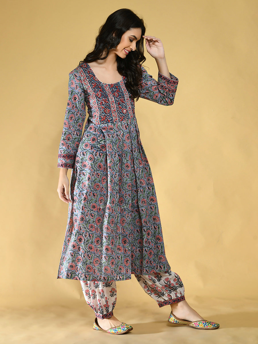 Embroidered Grey Pleated Suit Set Women