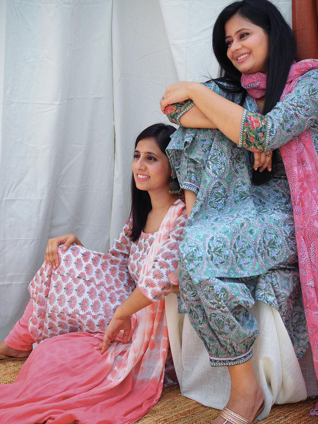 Peach and White Shibbori Cotton Dupatta Women