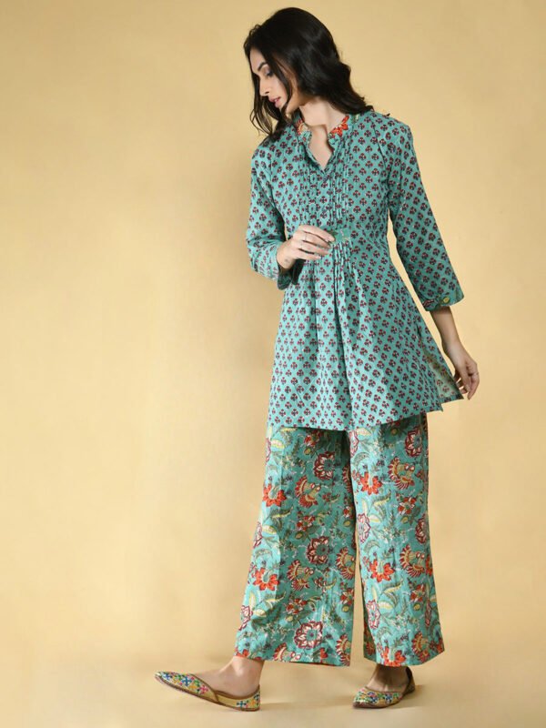 Green Floral Lounge Wear Women