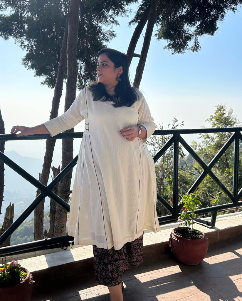 Manjari (मंजरी) Choga Style Kurta — photograph 5