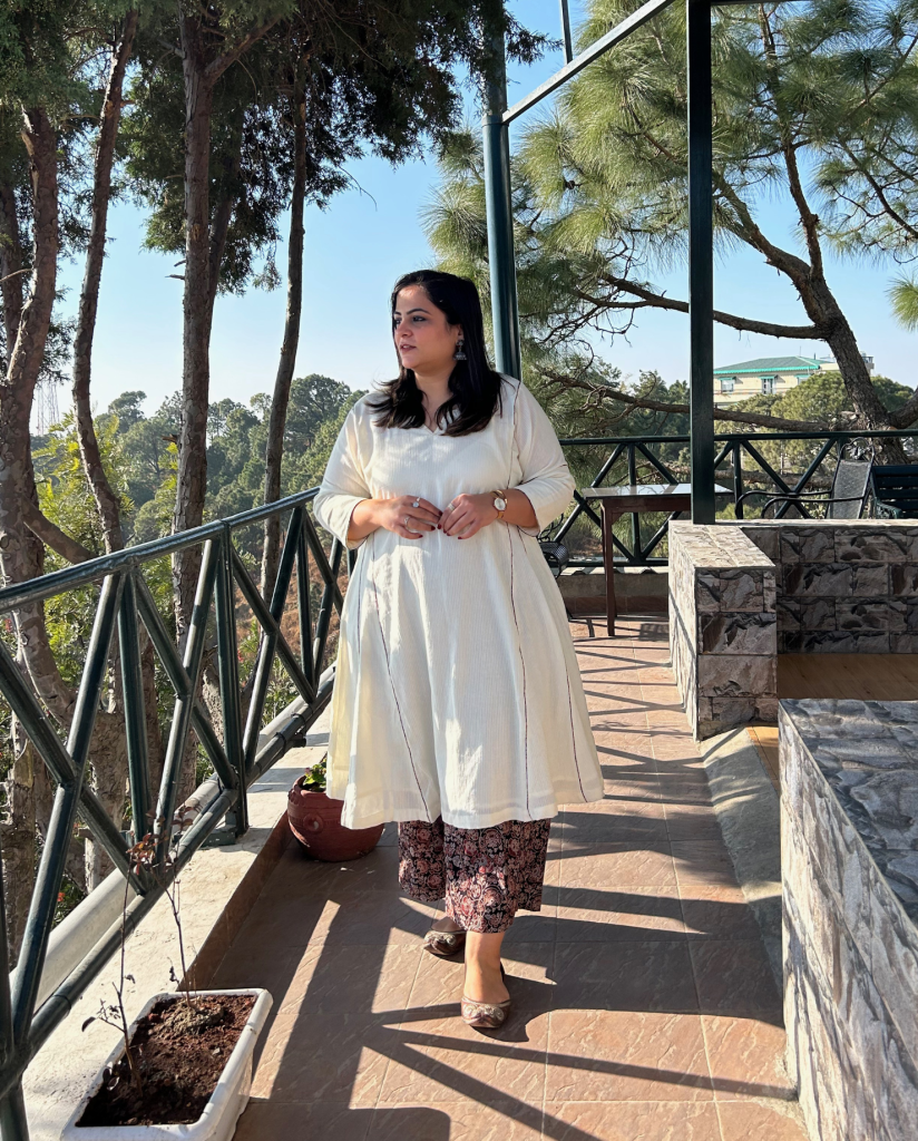 Manjari (मंजरी) Choga Style Kurta — photograph 6