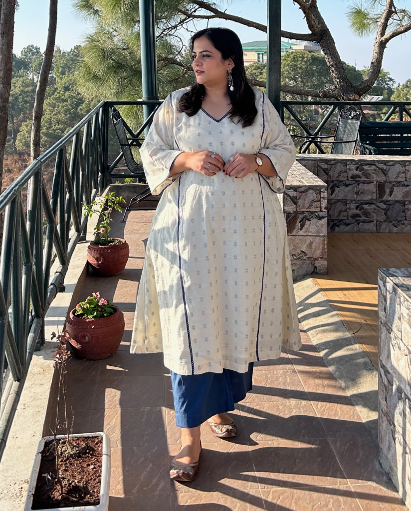 Aarohi (आरोही) Choga Style Kurta — photograph 4