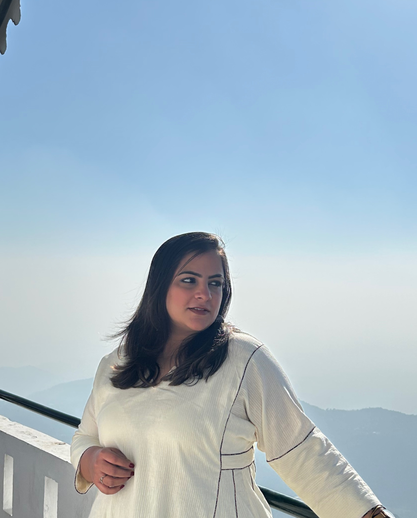 Manjari (मंजरी) Choga Style Kurta — photograph 7