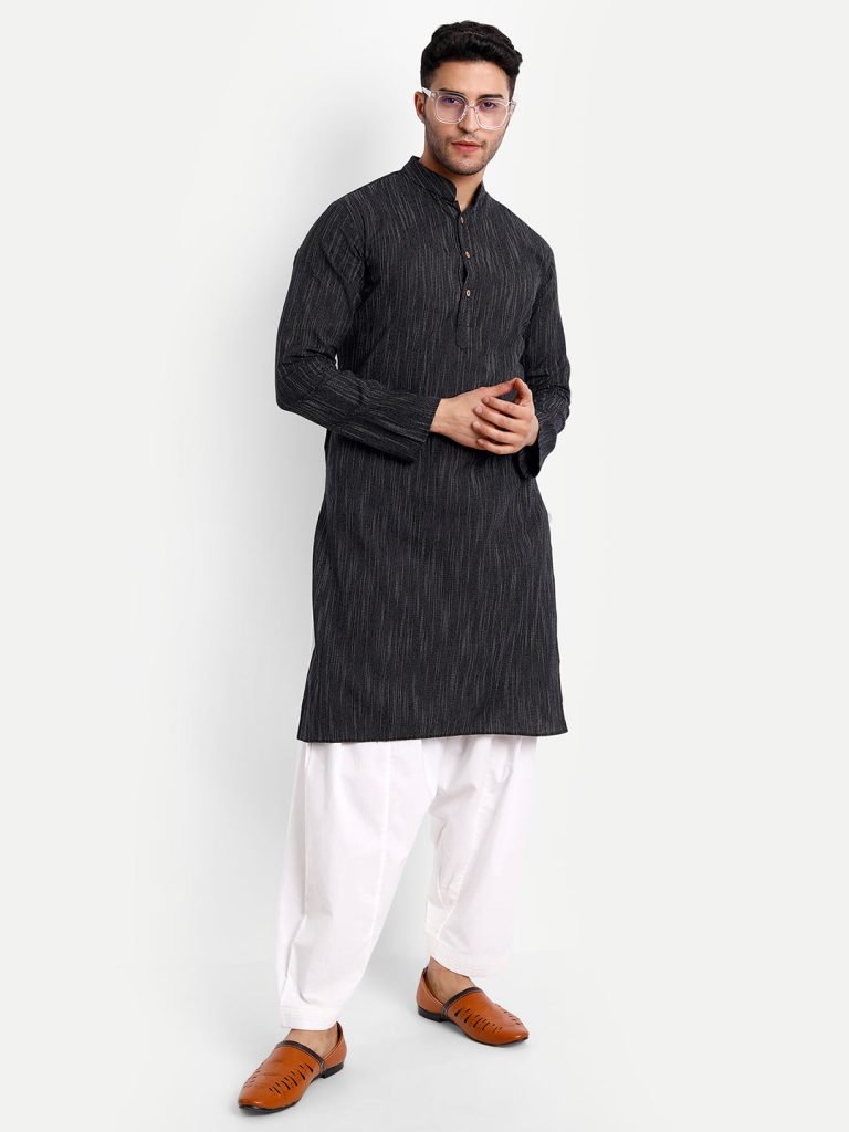 Alternative view of White Salwar