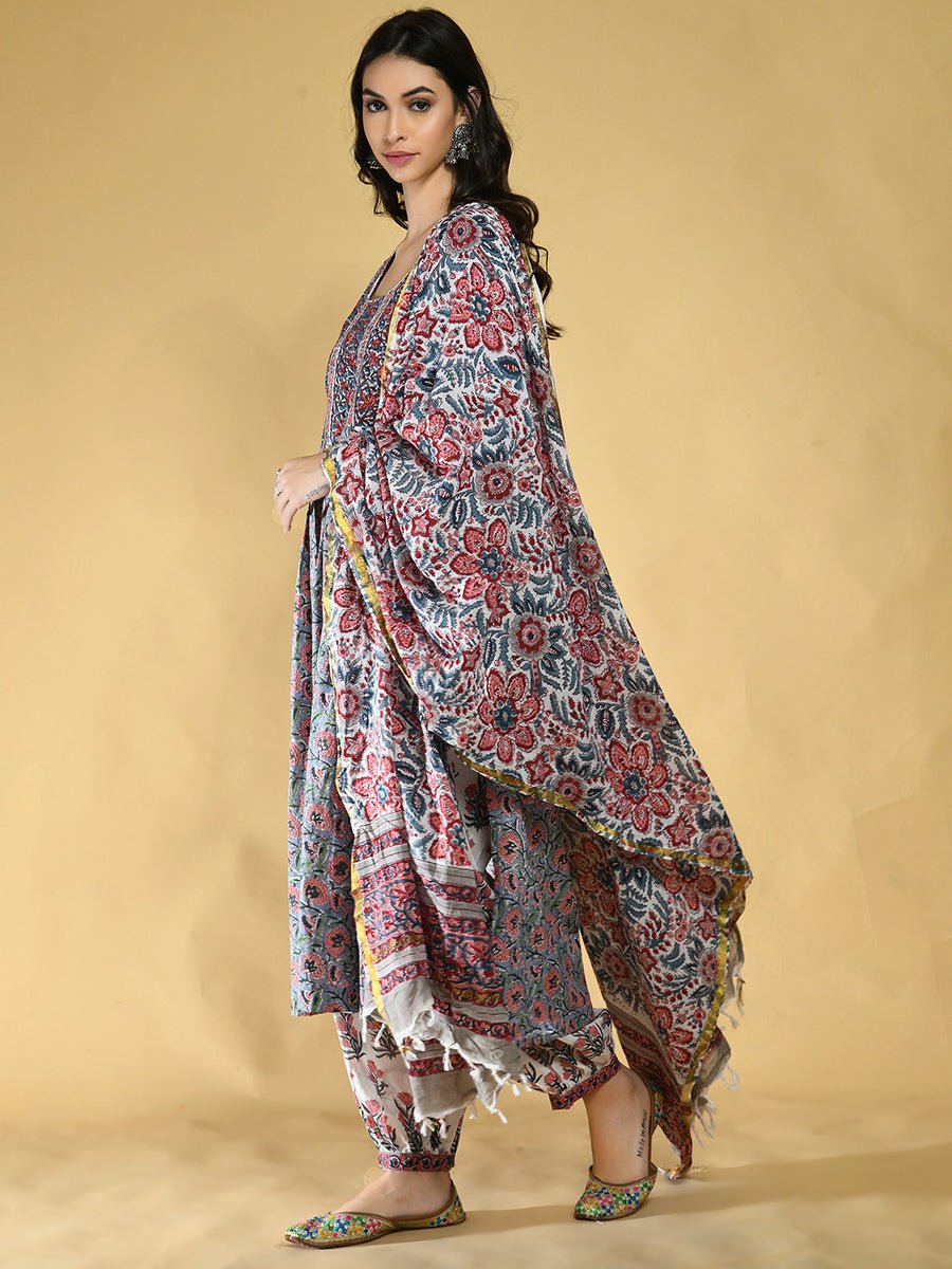 Embroidered Grey Pleated Suit Set Women
